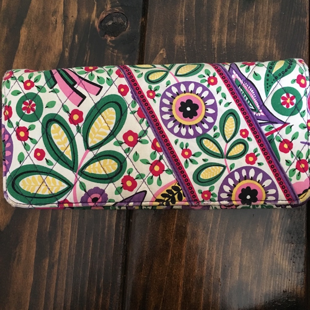 Vera Bradley wallet